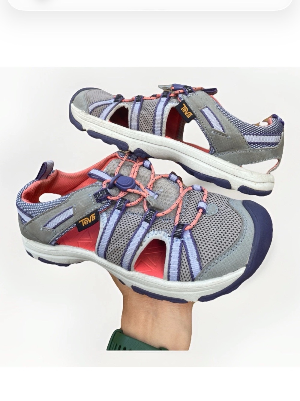 TEVA Strappy Hiking Kids Waterproof Outdoor Camping Sandals Size 2